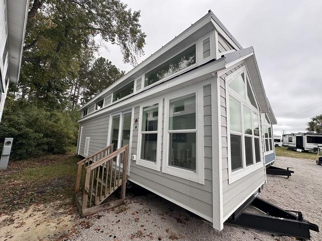 2027 Great Outdoor Cottages Bayview 300-L2-K2